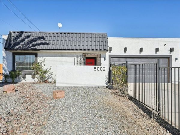 5002 E Hacienda Avenue, Las Vegas, NV 89122