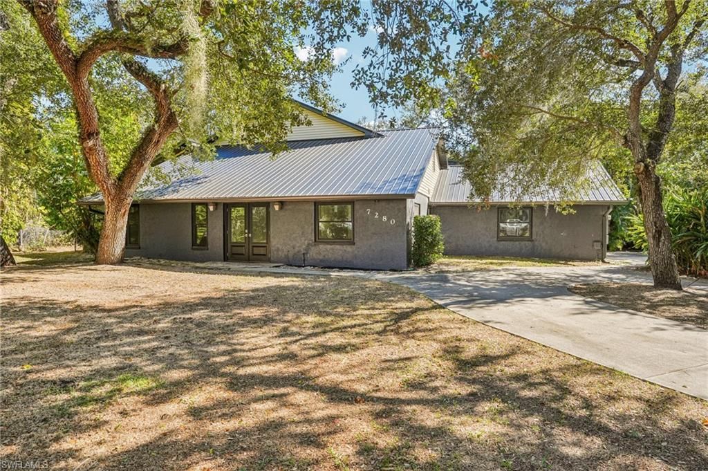 7280 Pelas Cir, North Fort Myers, FL 33917 Photo