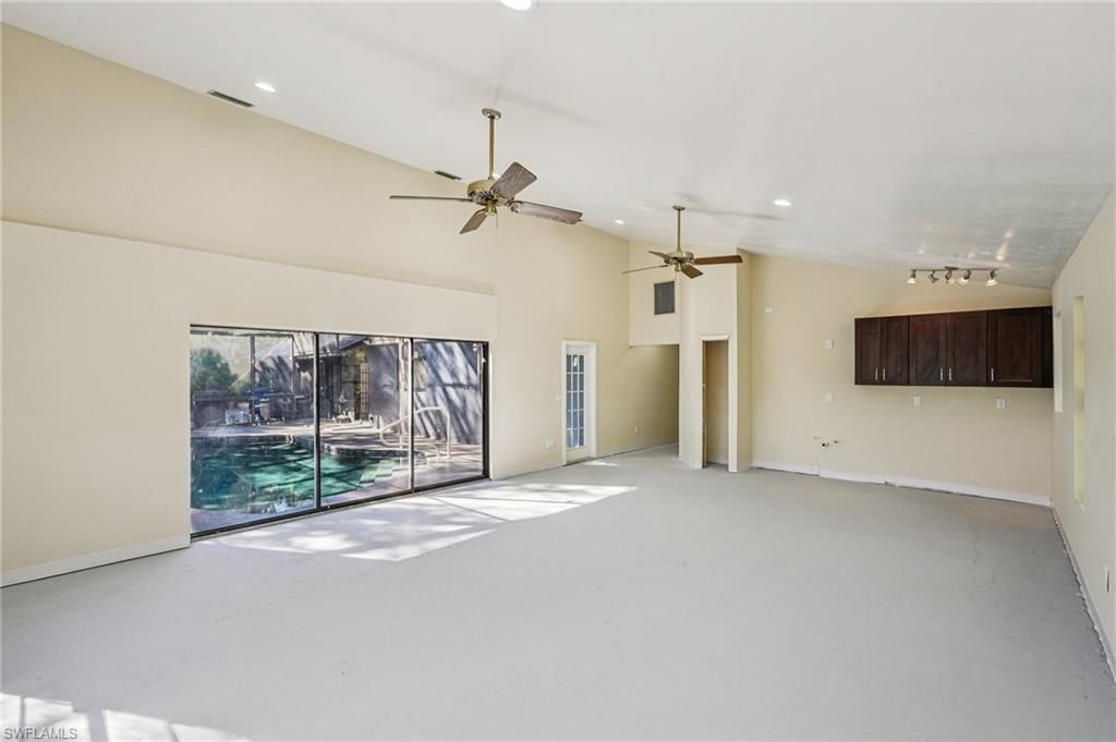 7280 Pelas Cir, North Fort Myers, FL 33917 Photo