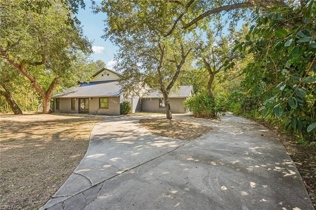 7280 Pelas Cir, North Fort Myers, FL 33917 Photo