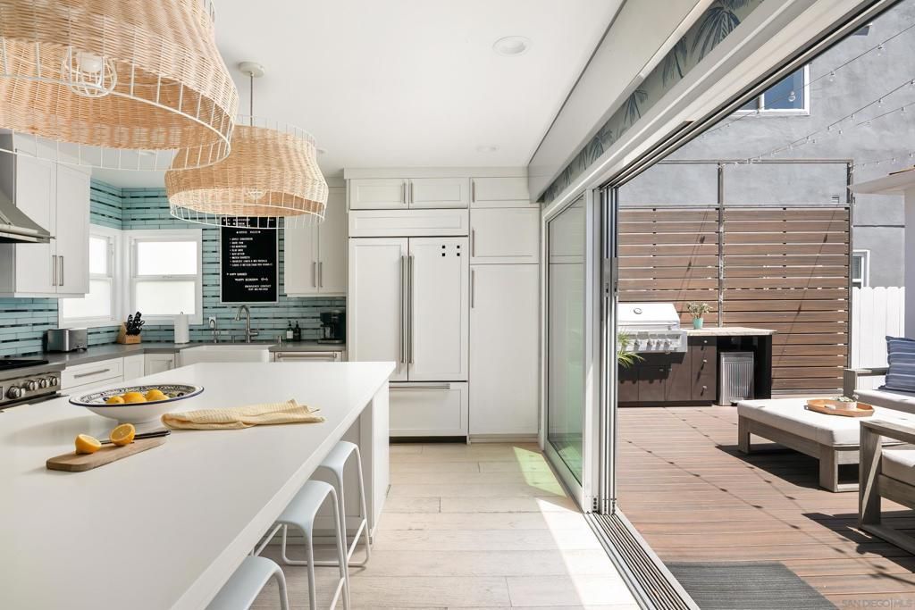 805 Brighton Court, San Diego, CA 92109 Main Photo