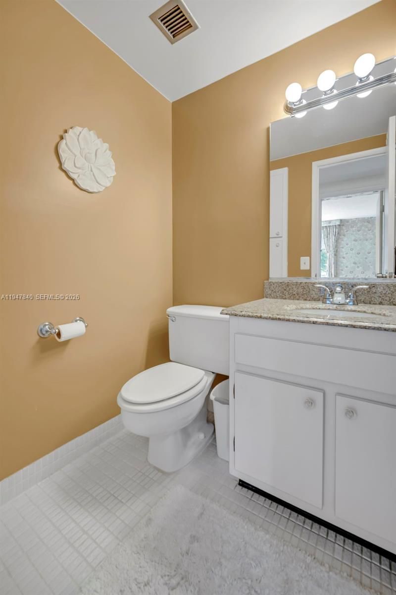 3800 Hillcrest Dr, Unit 316, Hollywood, FL 33021 Photo