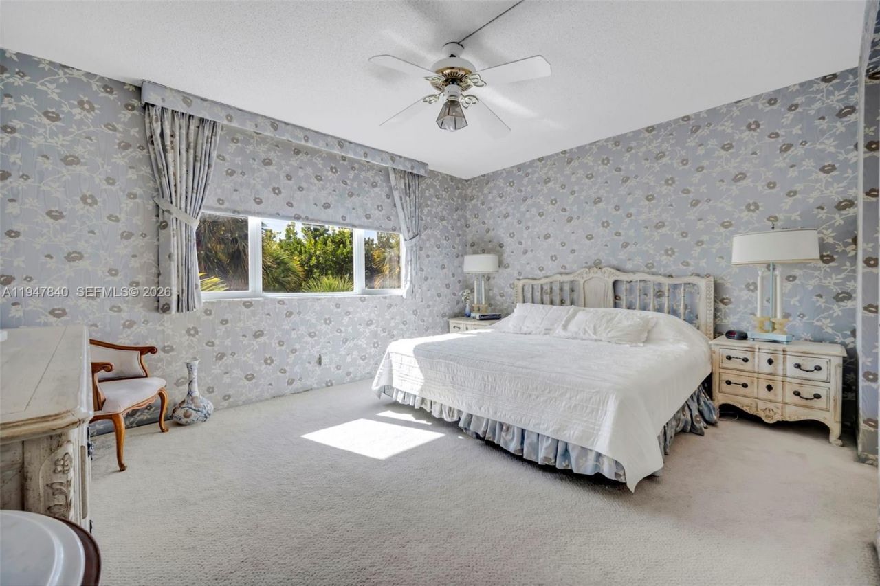 3800 Hillcrest Dr, Unit 316, Hollywood, FL 33021 Photo