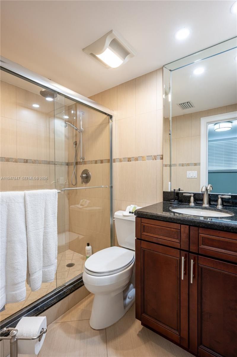 Please Call For Address, Unit 9J, Hollywood, FL 33019 Photo