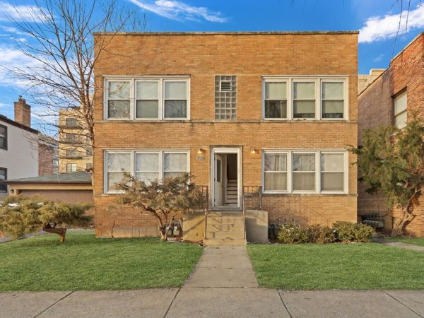 4956 LOUISE Street, Skokie, IL 60077