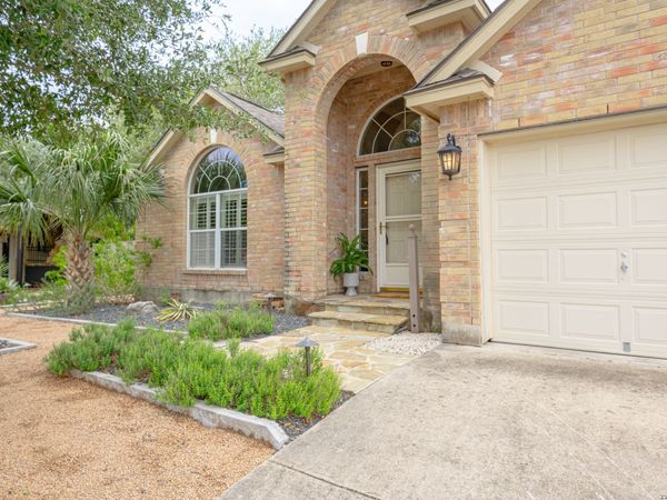 1739 Oakmont, New Braunfels, TX 78132