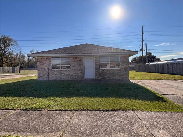 3708 BAKER Drive, Houma, LA 70363