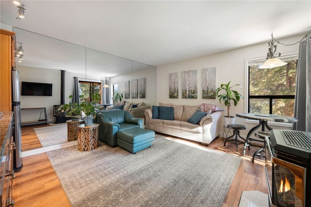 699 Hogan Court, Unit 2, Incline Village, NV 89451 Photo