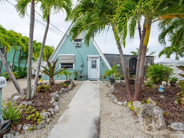 31033 Hibiscus Drive, Big Pine, FL 33043