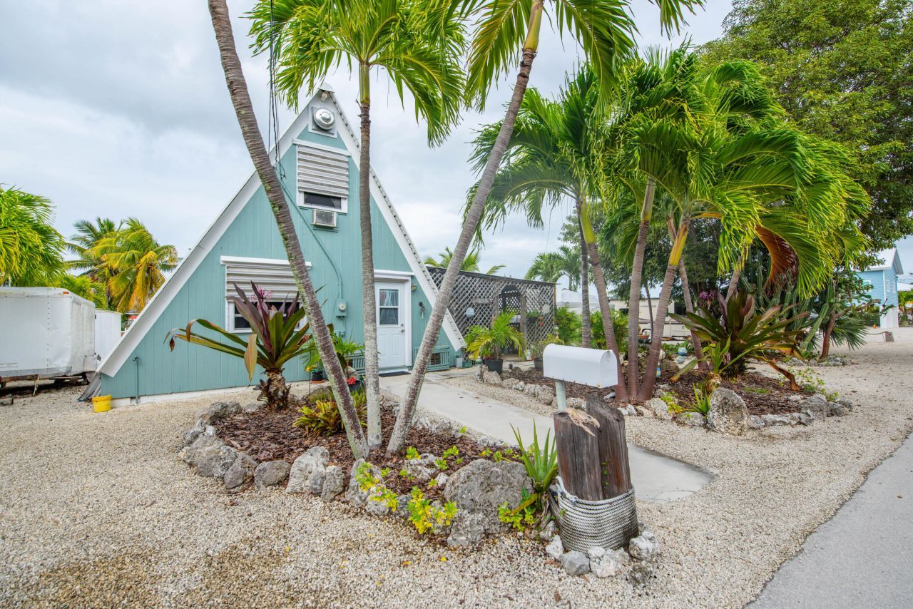 31033 Hibiscus Drive, Big Pine Key, FL 33043 Photo