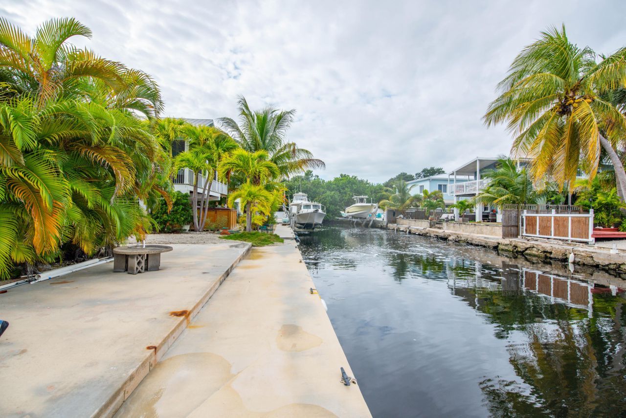 31033 Hibiscus Drive, Big Pine Key, FL 33043 Photo