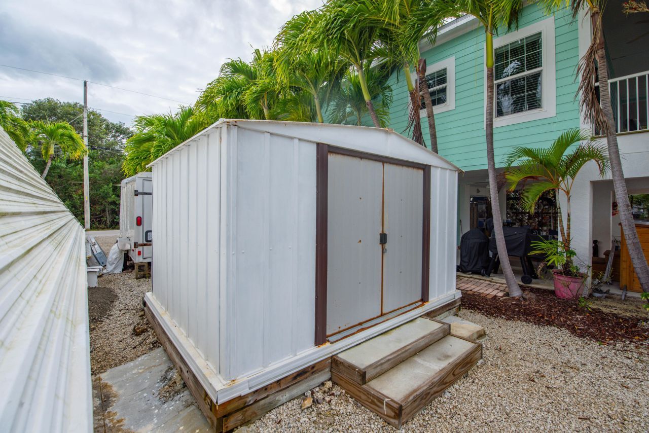 31033 Hibiscus Drive, Big Pine Key, FL 33043 Photo