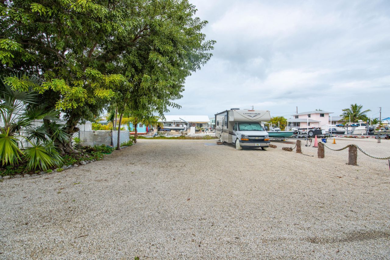 31033 Hibiscus Drive, Big Pine Key, FL 33043 Photo