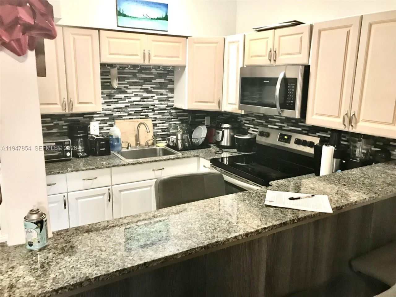 900 SW 11th Ave, Unit 7C, Hallandale Beach, FL 33009 Photo