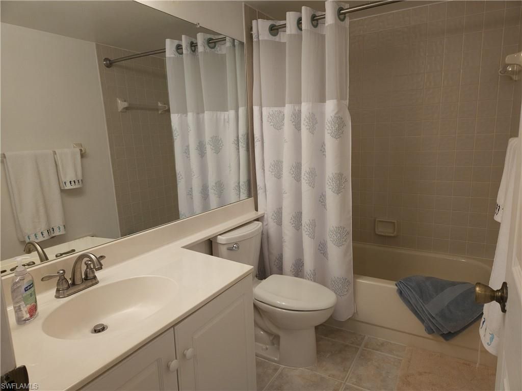 16000 Bay Pointe Blvd , Unit 307, North Fort Myers, FL 33917 Photo