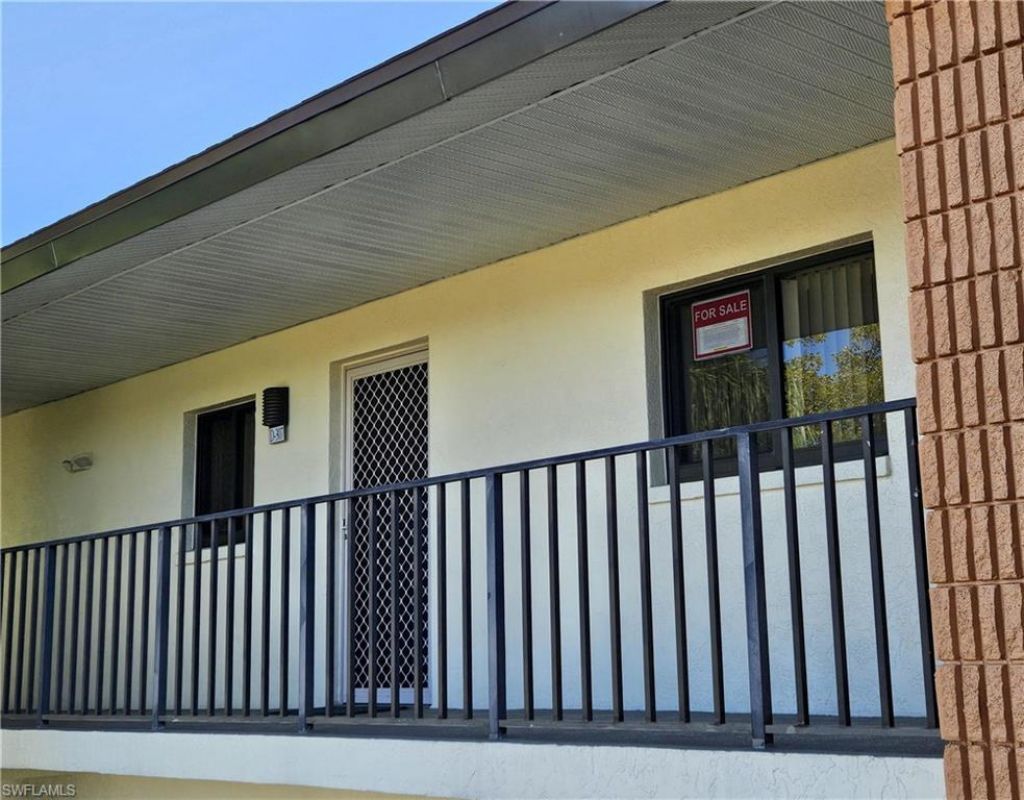 16000 Bay Pointe Blvd , Unit 307, North Fort Myers, FL 33917 Photo