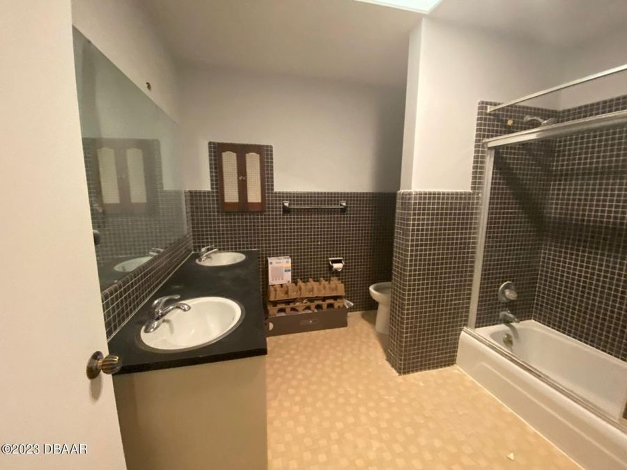 Property Image 58
