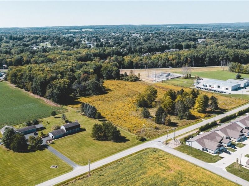 43429 County Line Road, Columbiana, OH 44408 Photo 5