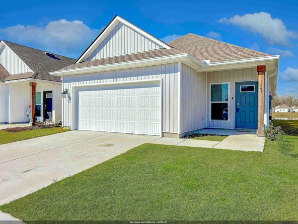1243 Drago Dr, Baton Rouge, LA 70820