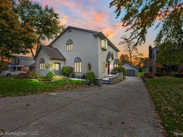 28549 Swan Island Drive, Grosse Ile Twp, MI 48138