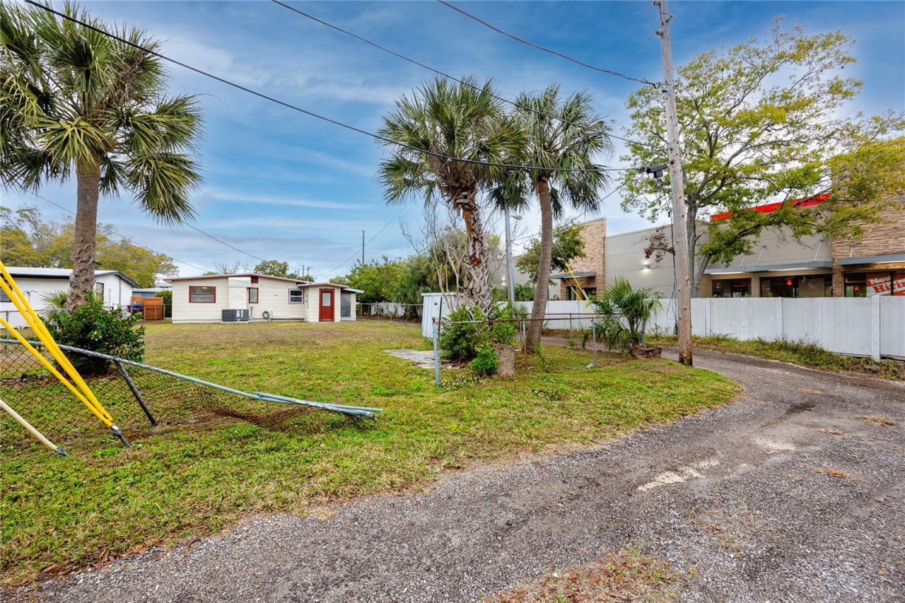 418 39th Avenue N, Saint Petersburg, FL 33703 Photo