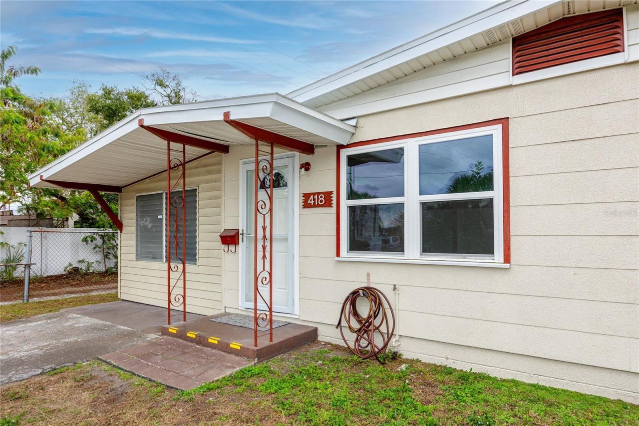 418 39th Avenue N, Saint Petersburg, FL 33703 Photo