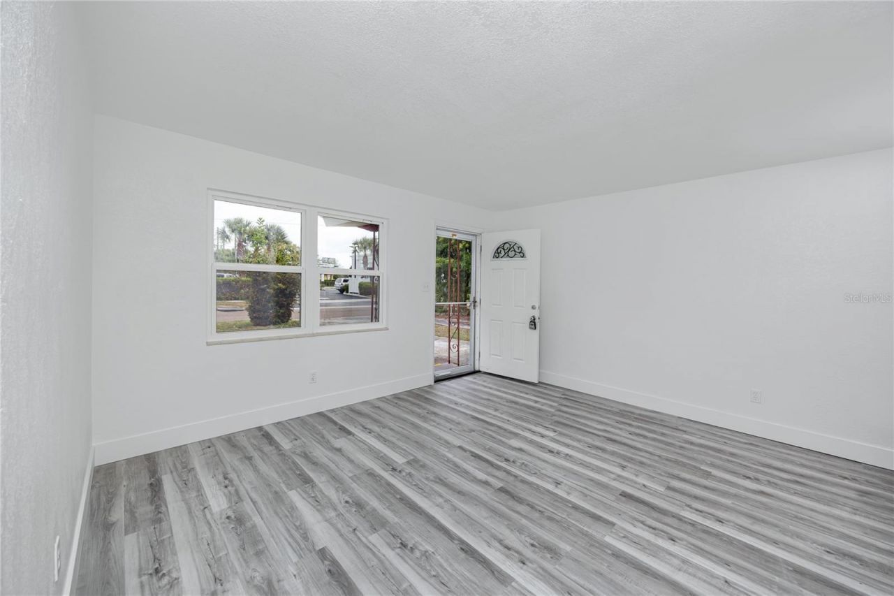 418 39th Avenue N, Saint Petersburg, FL 33703 Photo