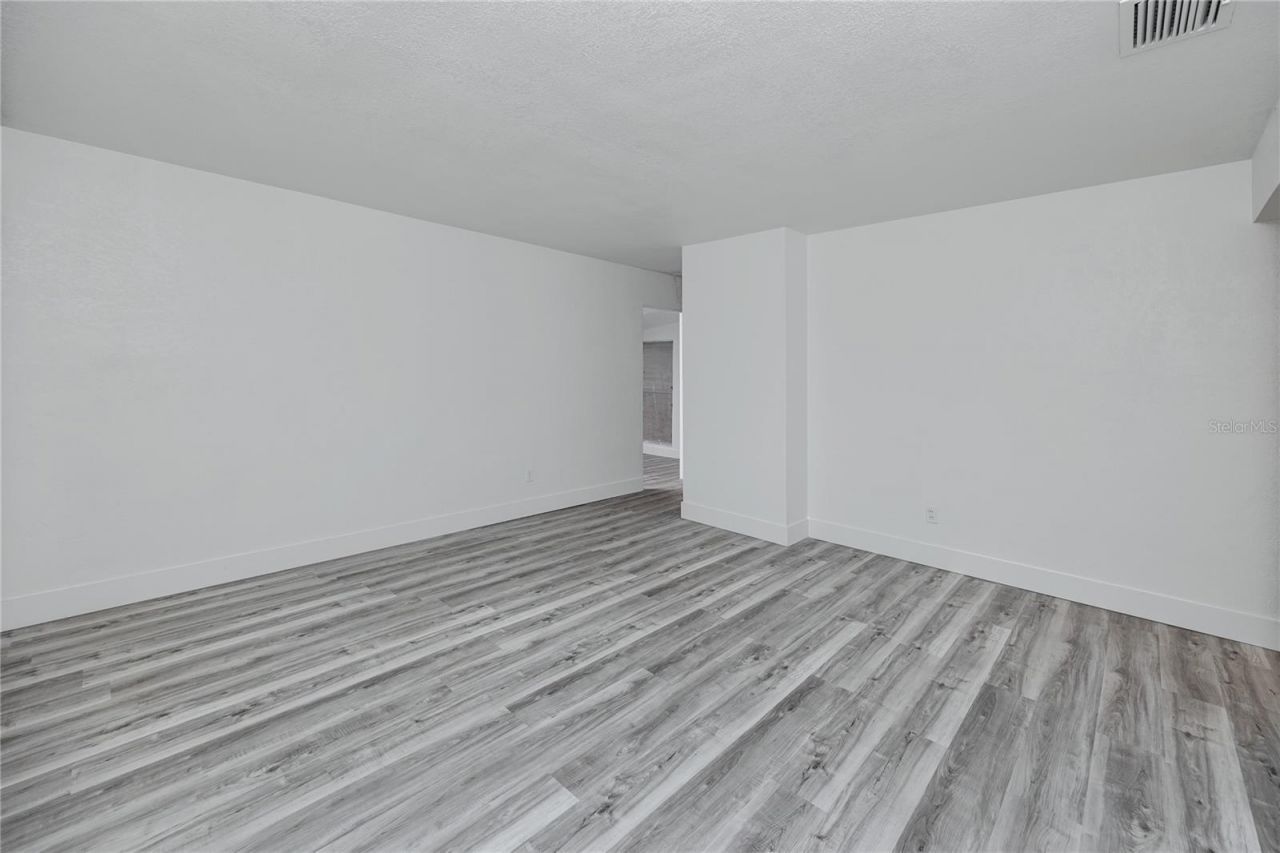 418 39th Avenue N, Saint Petersburg, FL 33703 Photo