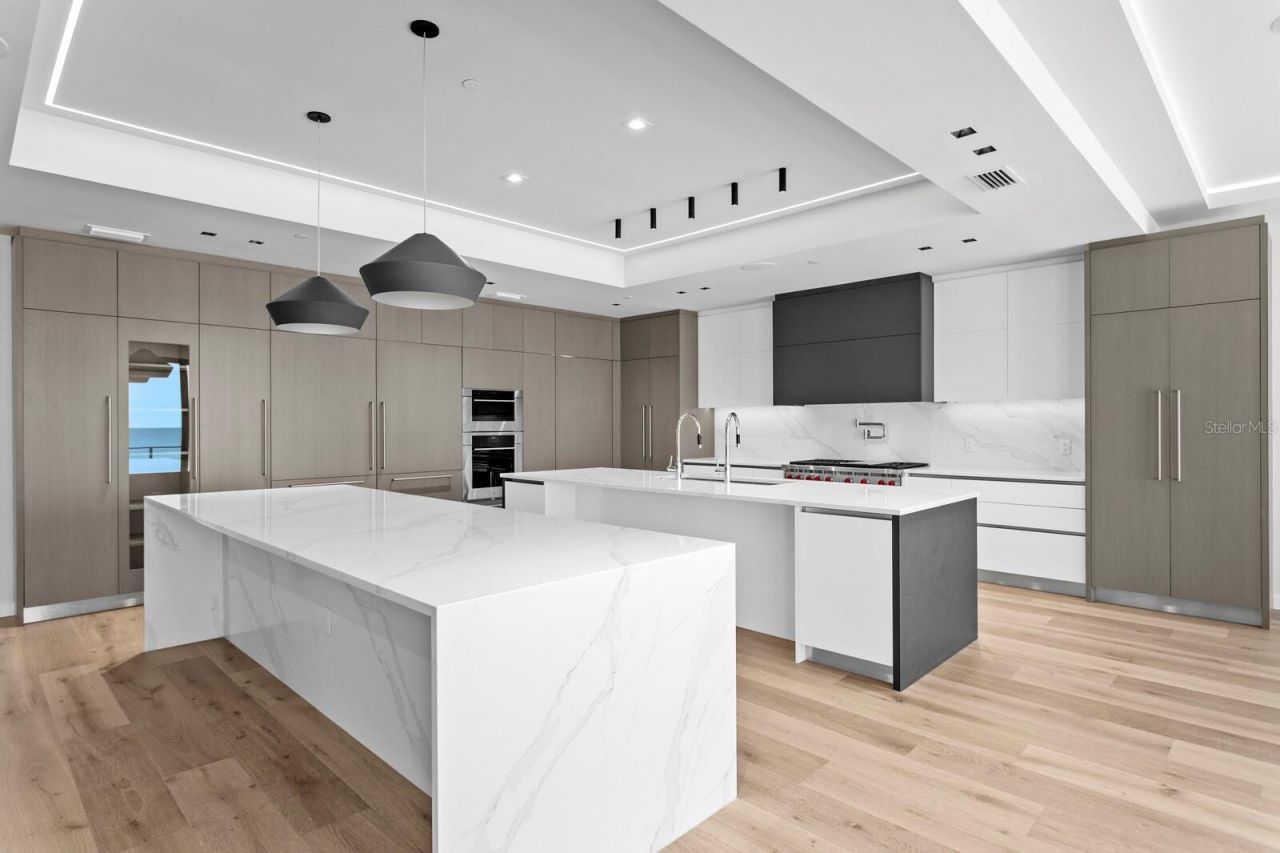 70 Gulf Boulevard, Indian Rocks Beach, FL 33785 Photo