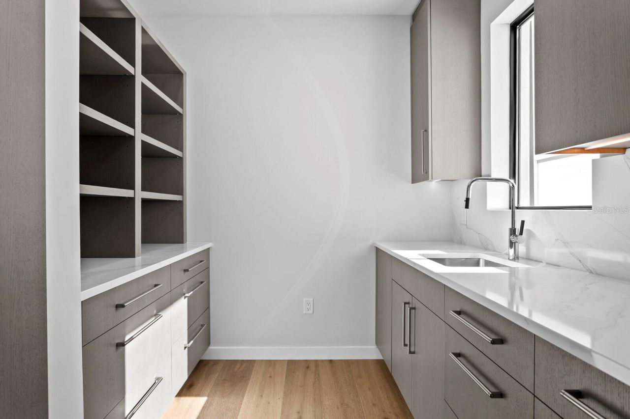 70 Gulf Boulevard, Indian Rocks Beach, FL 33785 Photo