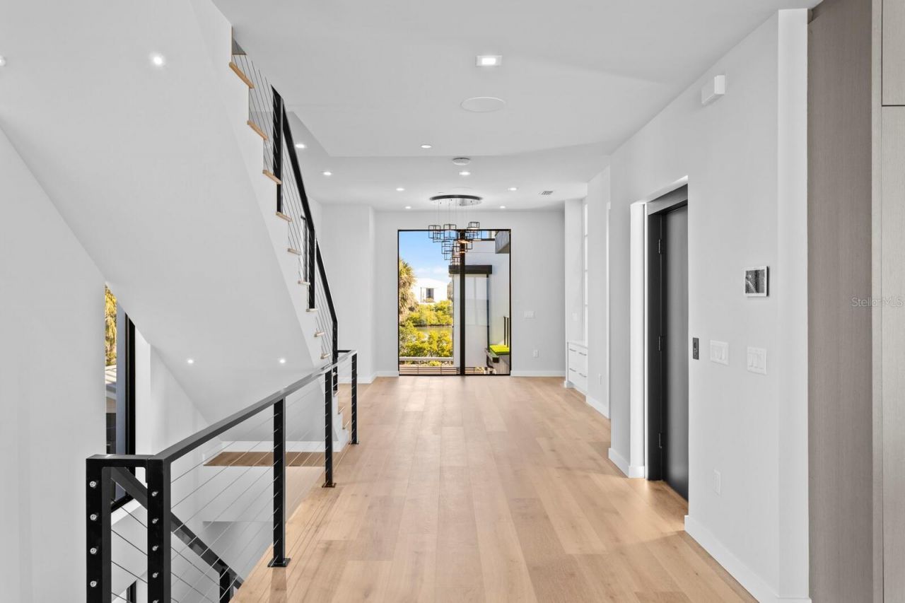 70 Gulf Boulevard, Indian Rocks Beach, FL 33785 Photo