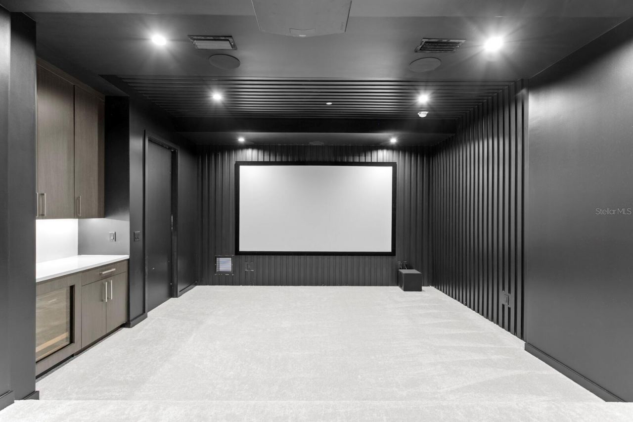 70 Gulf Boulevard, Indian Rocks Beach, FL 33785 Photo