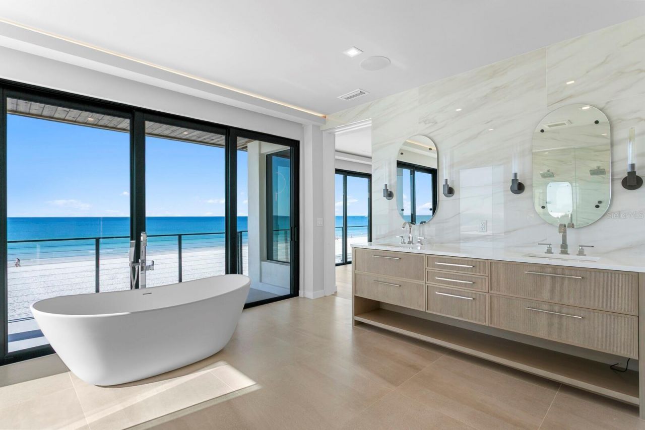 70 Gulf Boulevard, Indian Rocks Beach, FL 33785 Photo