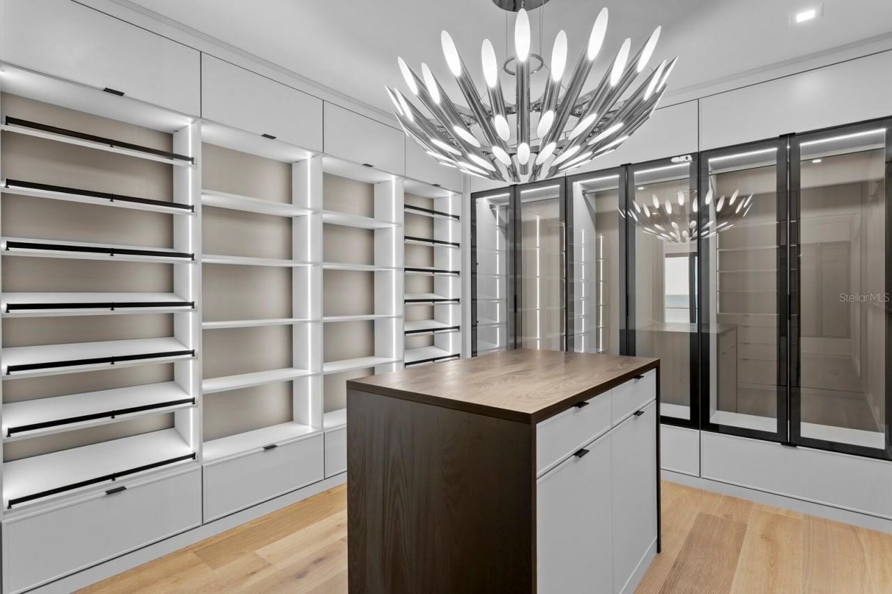 70 Gulf Boulevard, Indian Rocks Beach, FL 33785 Photo