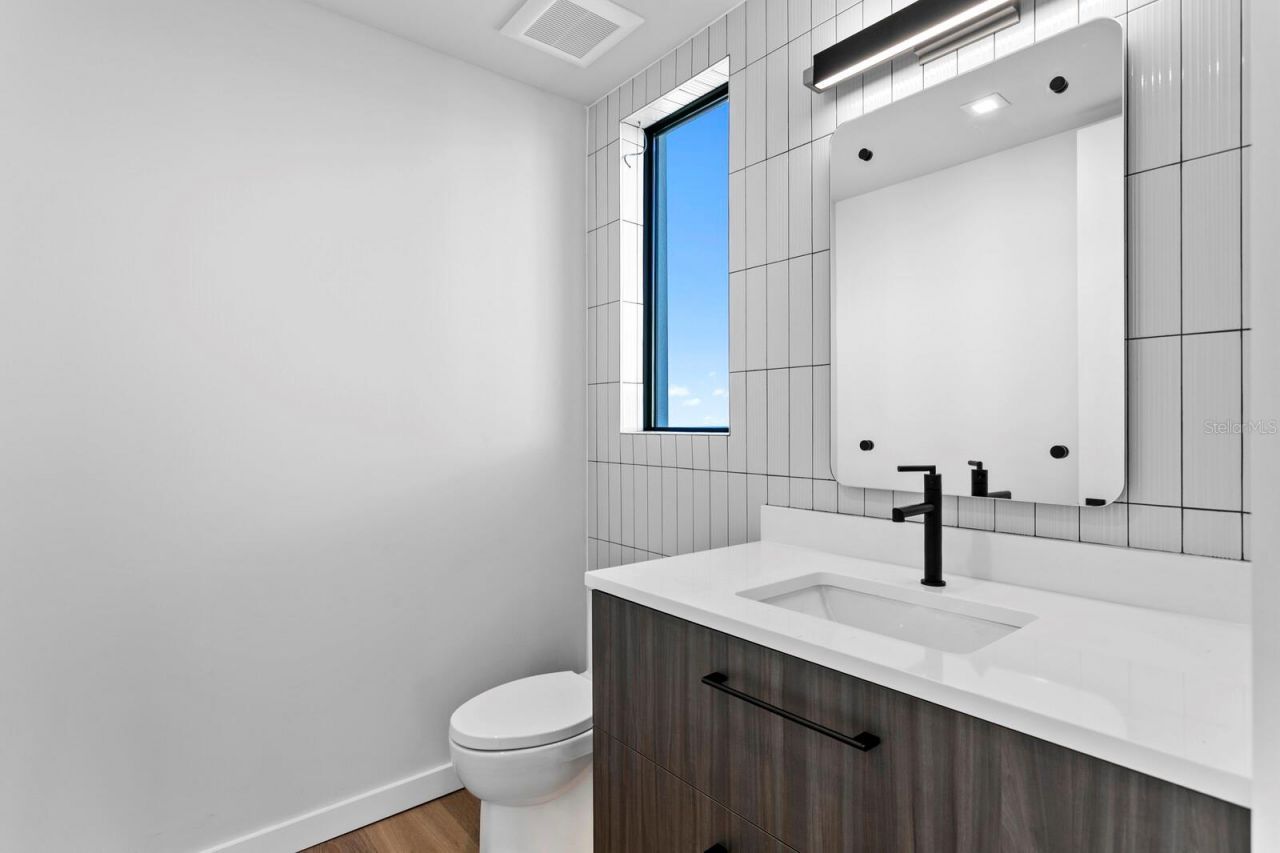 70 Gulf Boulevard, Indian Rocks Beach, FL 33785 Photo