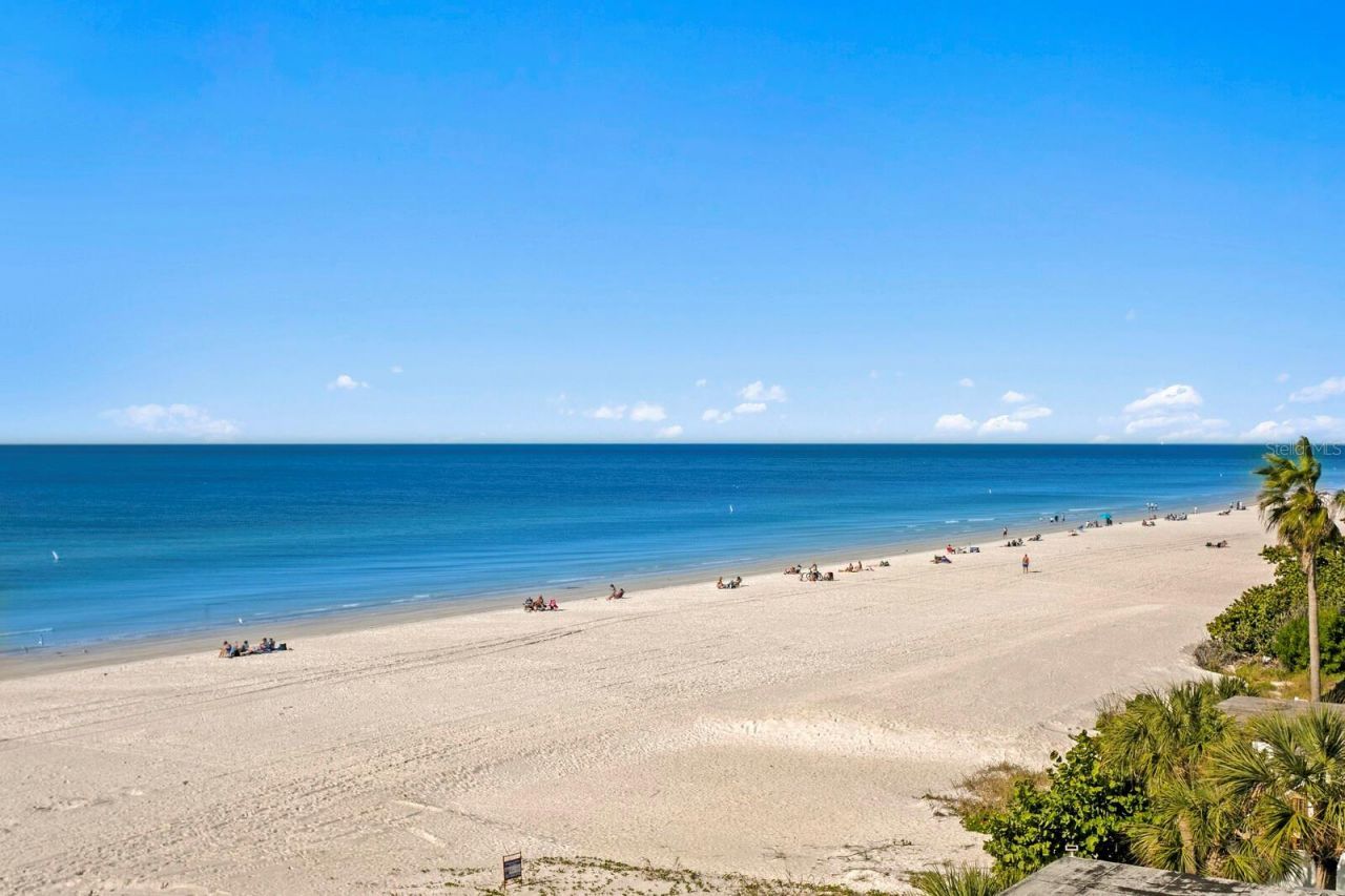 70 Gulf Boulevard, Indian Rocks Beach, FL 33785 Photo