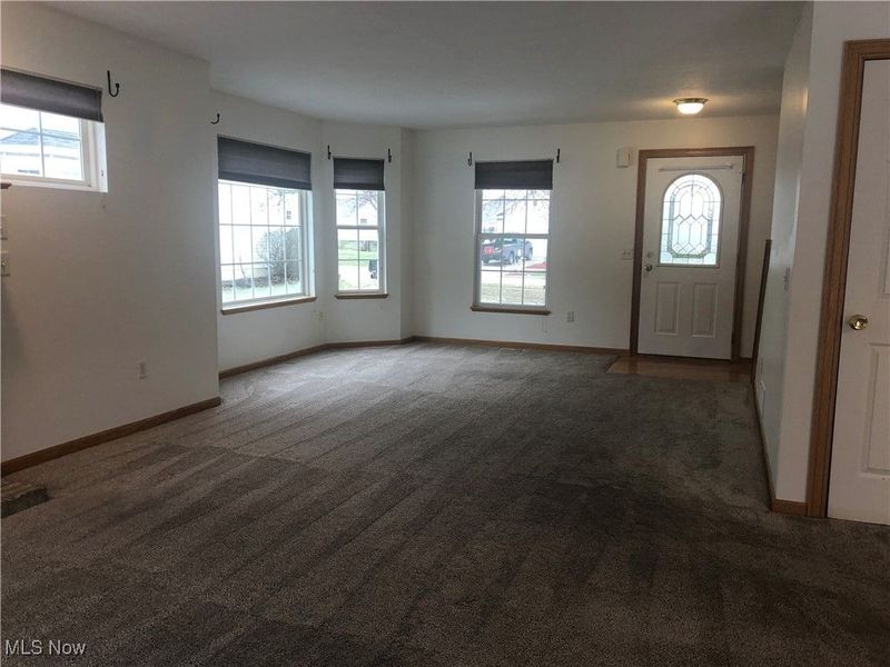 6140 Champagne Shores, Medina, OH 44256 Photo 2