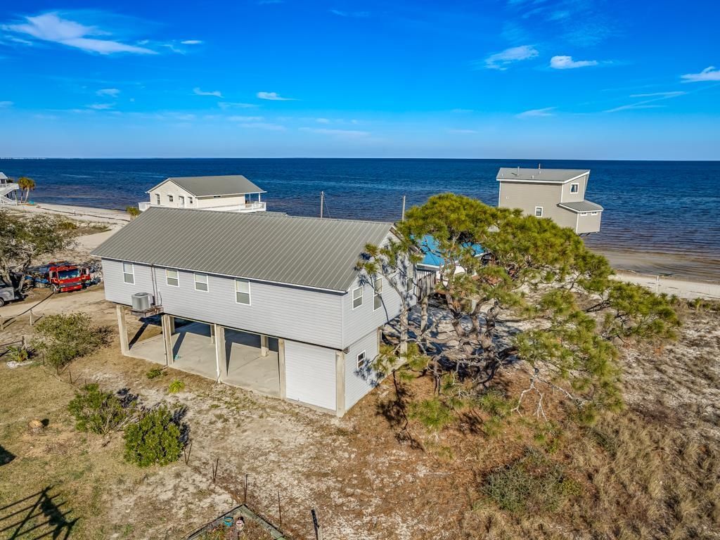 8 Bass Street , Alligator Point, FL 32346 Photo