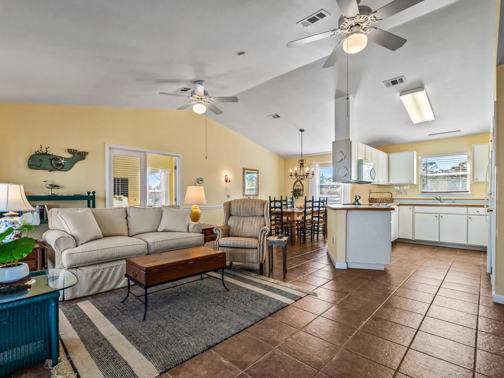 8 Bass Street , Alligator Point, FL 32346 Photo