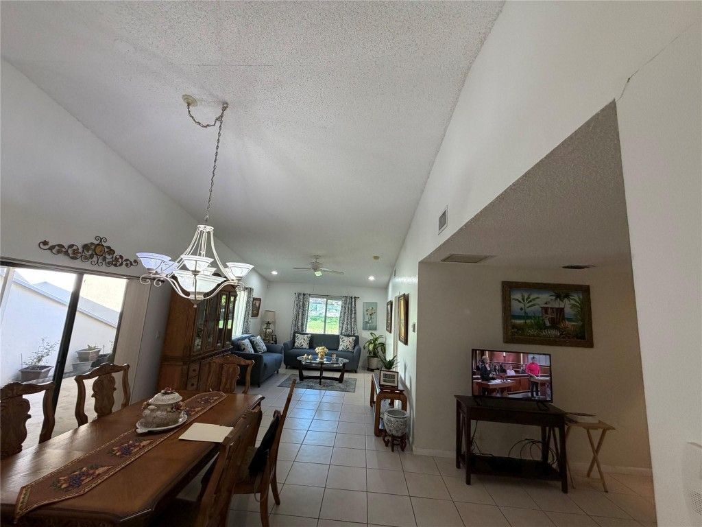 6711 S Parkway Drive, Unit 2-10, Margate, FL 33068 Photo
