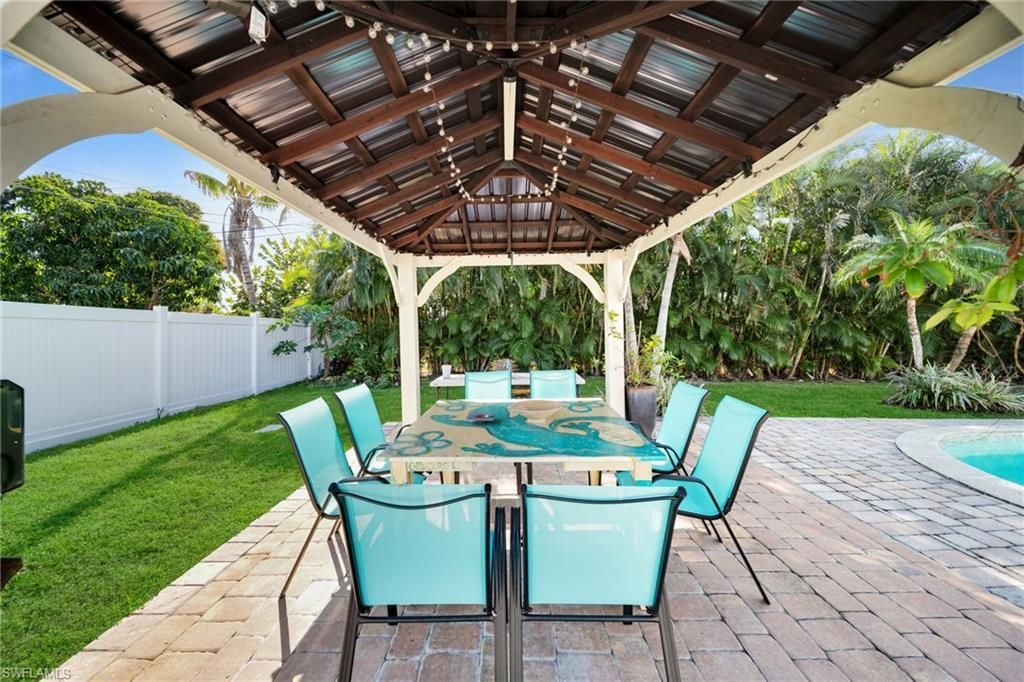 616 El Dorado Pkwy E, Cape Coral, FL 33904 Photo