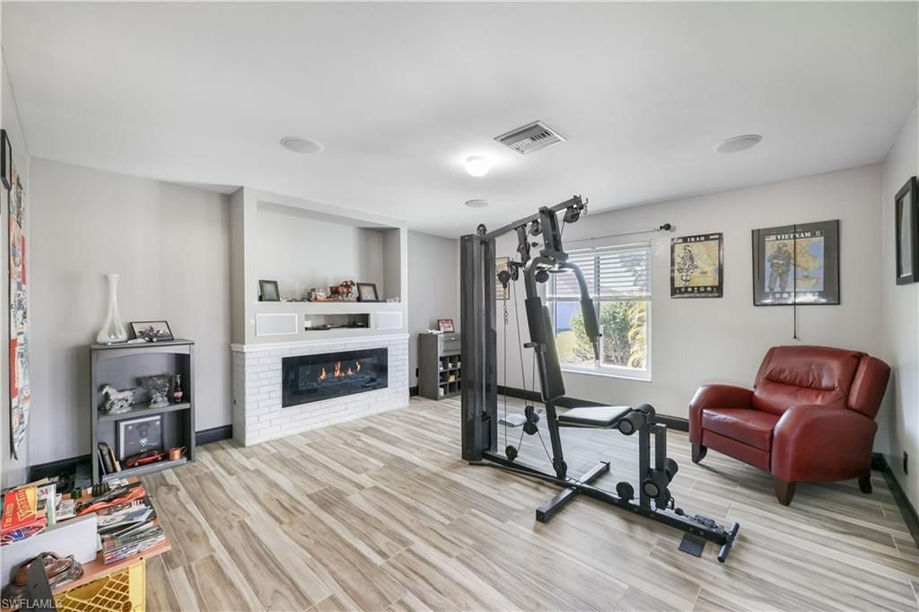 214 NW 25th Ave, Cape Coral, FL 33993 Photo