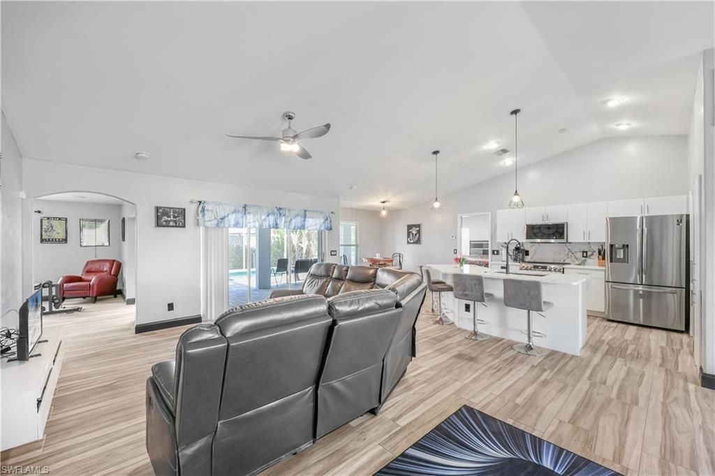 214 NW 25th Ave, Cape Coral, FL 33993 Photo