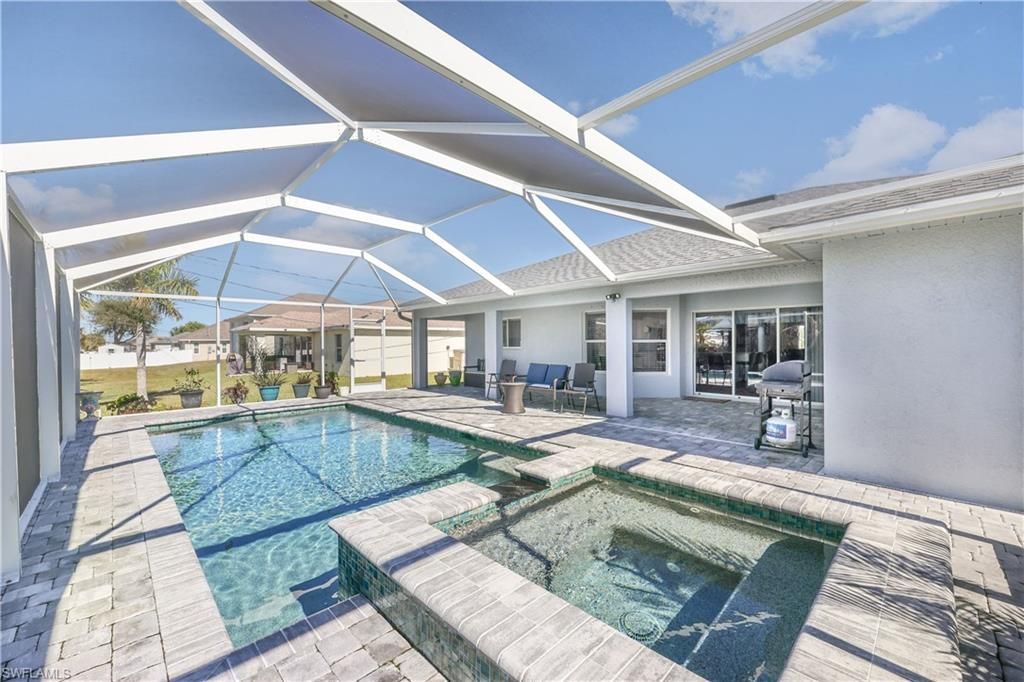 214 NW 25th Ave, Cape Coral, FL 33993 Photo