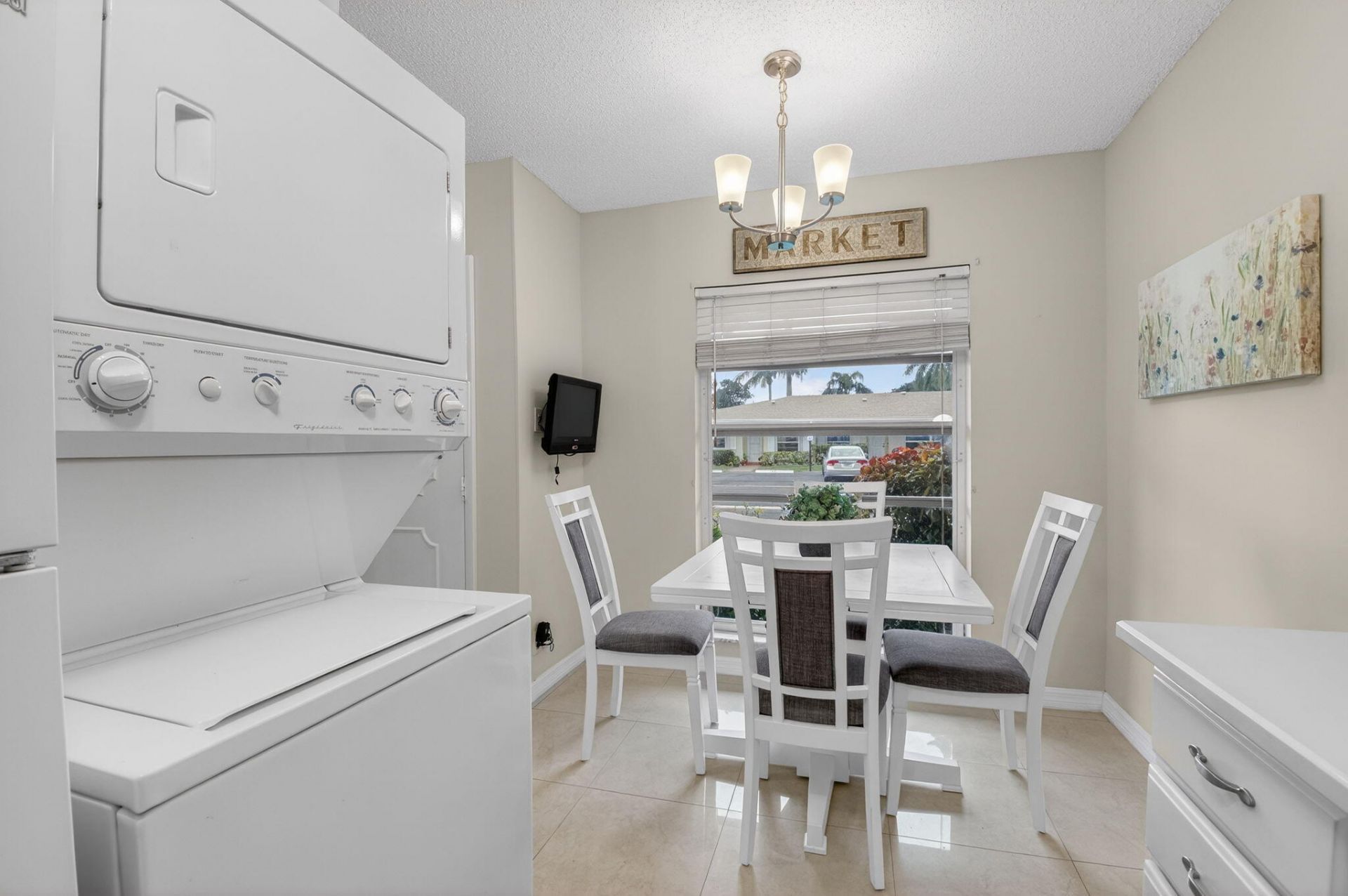 8633 Chevy Chase Drive, Boca Raton, FL 33433 Photo