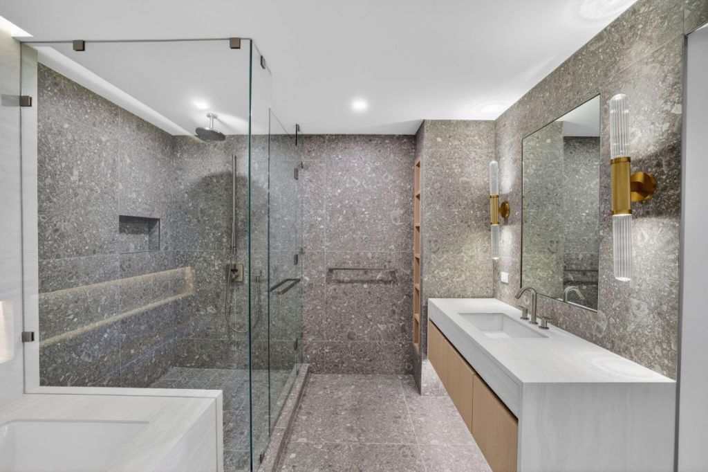 900 N Ocean Boulevard, Unit 1401, Pompano Beach, FL 33062 Photo