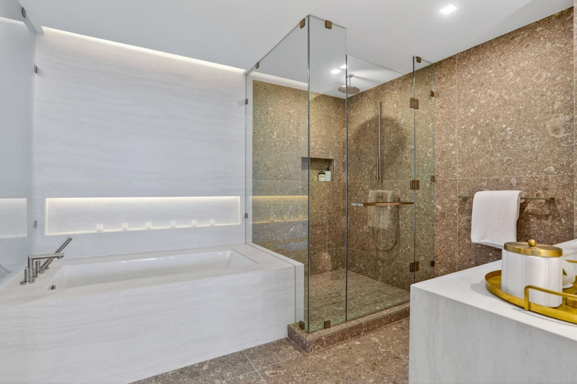 900 N Ocean Boulevard, Unit 1401, Pompano Beach, FL 33062 Photo