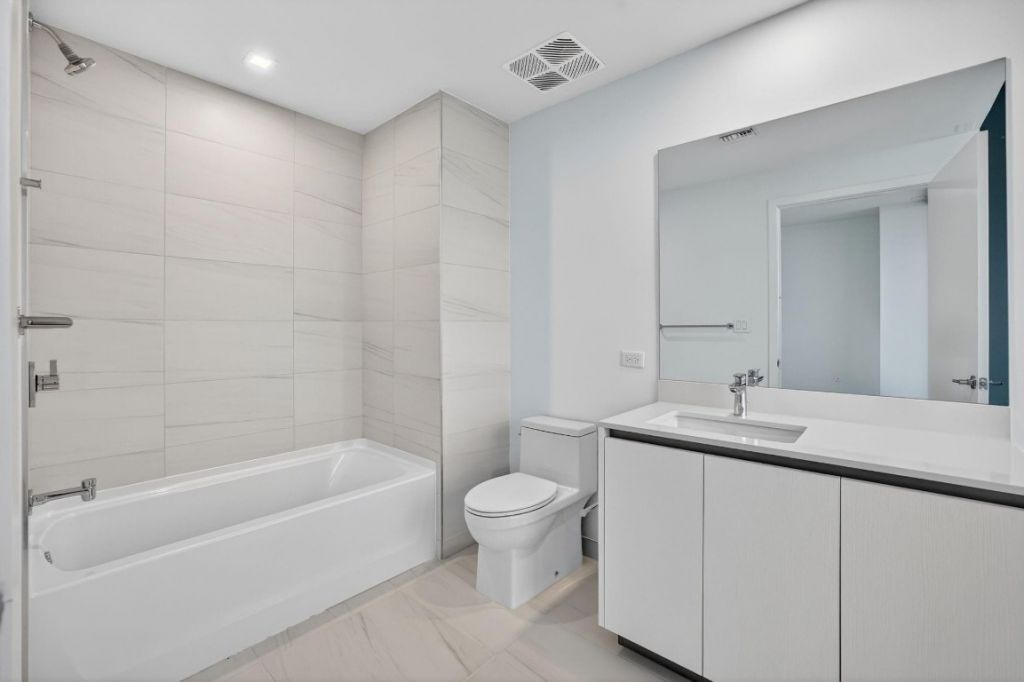 900 N Ocean Boulevard, Unit 1401, Pompano Beach, FL 33062 Photo