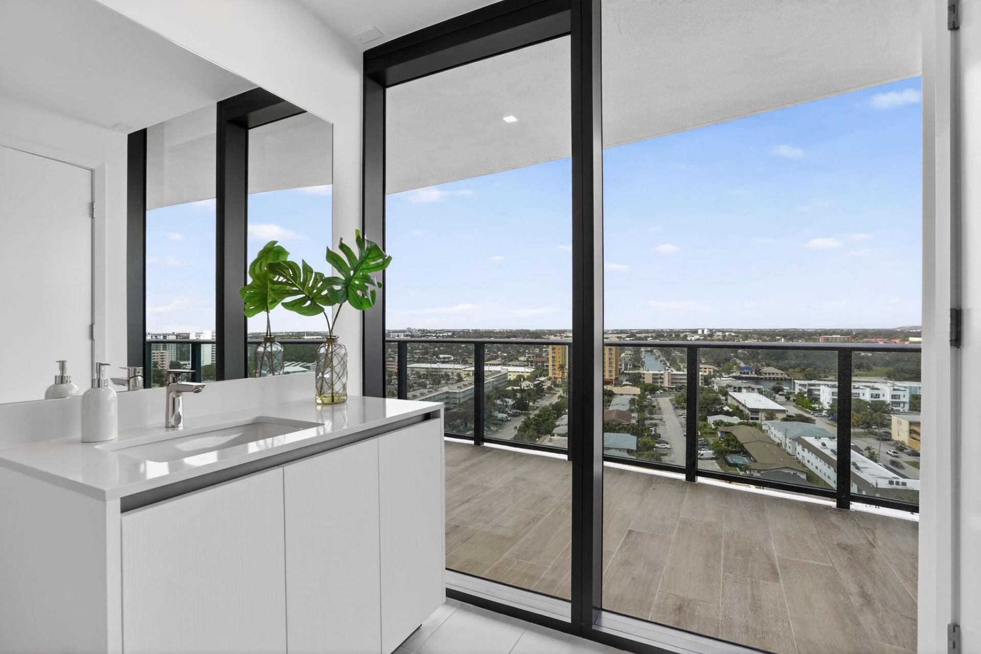 900 N Ocean Boulevard, Unit 1401, Pompano Beach, FL 33062 Photo