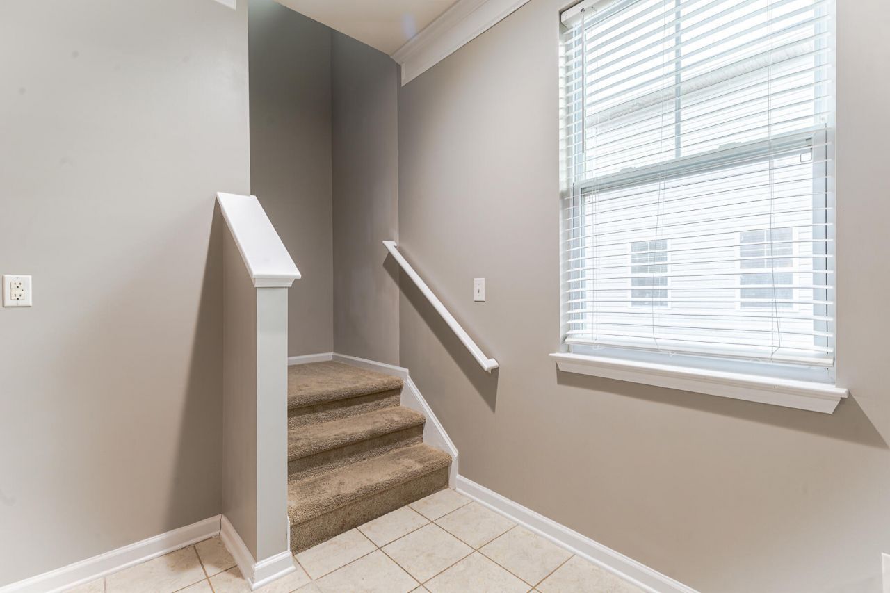 374 Sanctuary Park Drive Photo 20